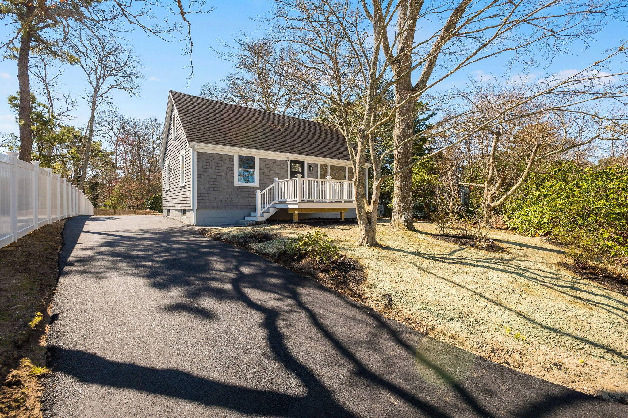 84 Lake Shore Drive, Hatchville, MA 02536
