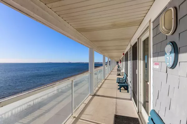 Truro, MA 02666,496 Shore Road #21
