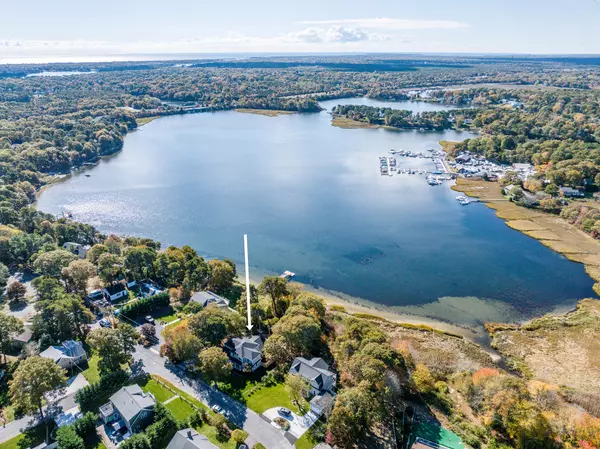 South Dennis, MA 02660,7 Vinland Drive