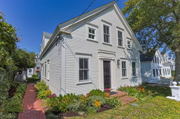 592 Commercial Street, Provincetown, MA 02657