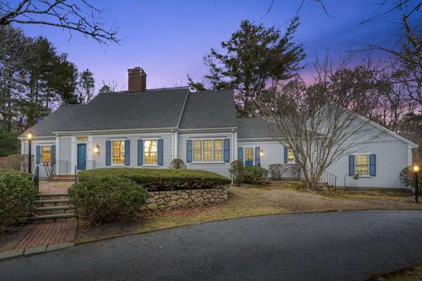 22 Felicity Lane, Osterville, MA 02655