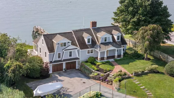 Duxbury, MA 02332,66 Seabury Point Road
