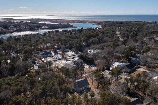 Chatham, MA 02633,56 Barn Hill Lane