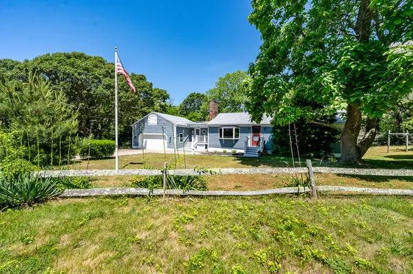 Truro, MA 02666,2 Pine Ridge End