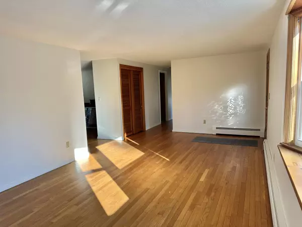 Centerville, MA 02632,54 Chappaquiddick Road