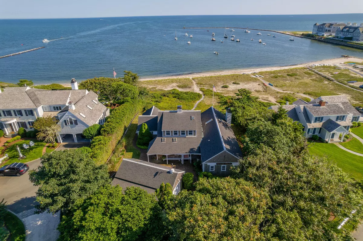 Harwich Port, MA 02646,17 Harbor Road
