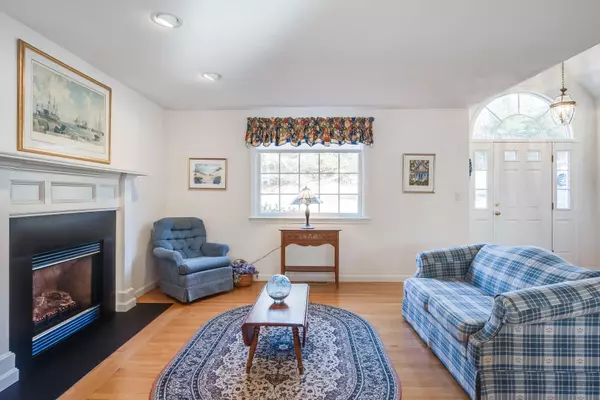 West Barnstable, MA 02668,25 Minton Lane