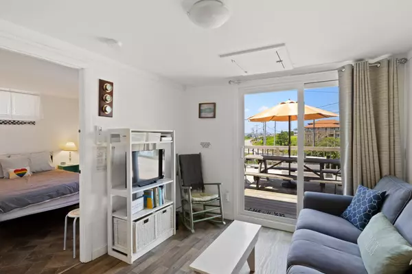 Truro, MA 02666,168 Shore Road #Unit 5
