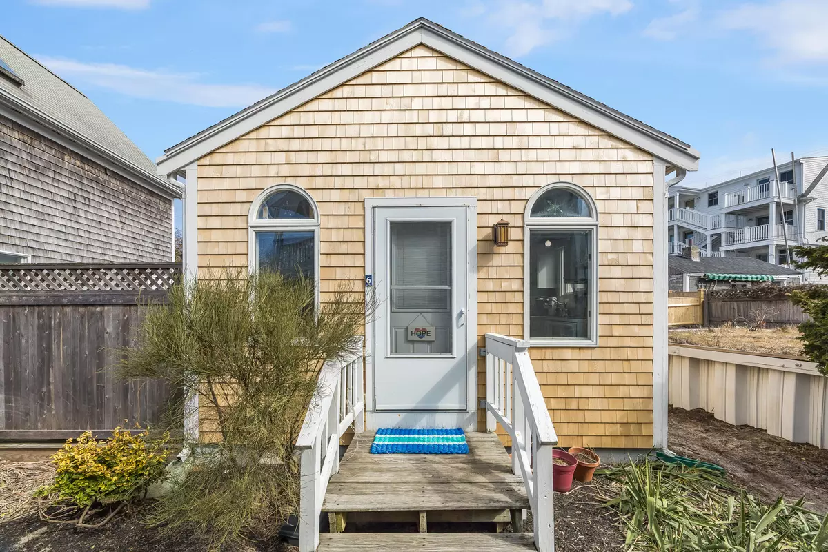 Provincetown, MA 02657,54 Bradford Street #Unit C