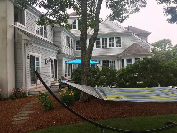 Mashpee, MA 02649,236 Glenneagle Drive