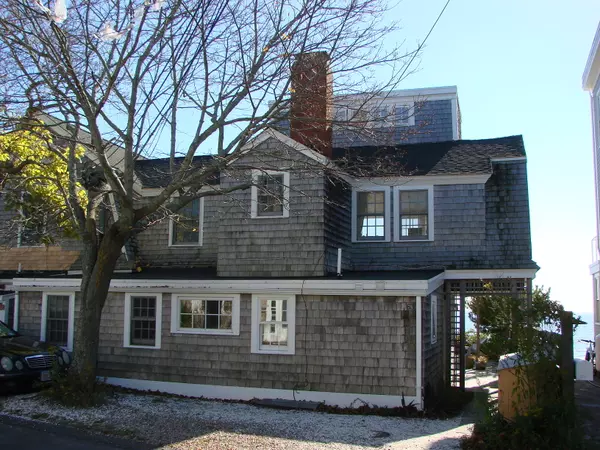 Provincetown, MA 02657,633 Commercial Street #Unit 2