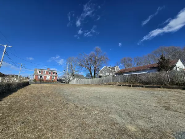 Provincetown, MA 02657,35 Standish Street