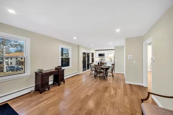Harwich Port, MA 02646,14 Harold Street #2-B