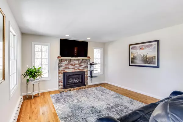Harwich, MA 02645,41 Mello Lane