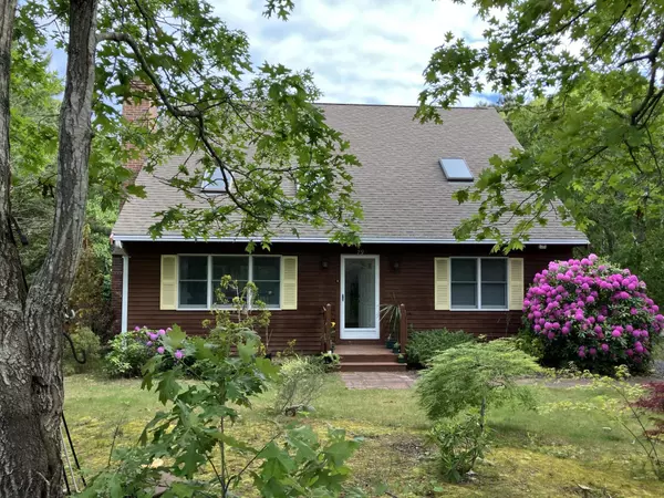 79 Pinewood Circle, Wellfleet, MA 02667