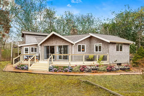 35 Fox Run Road, Eastham, MA 02642
