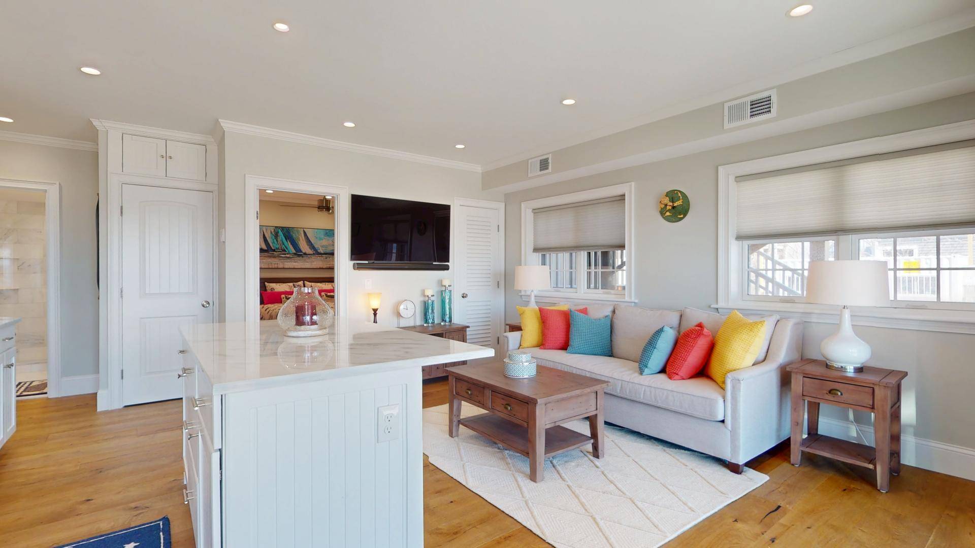 Provincetown, MA 02657,501 Commercial Street #U17