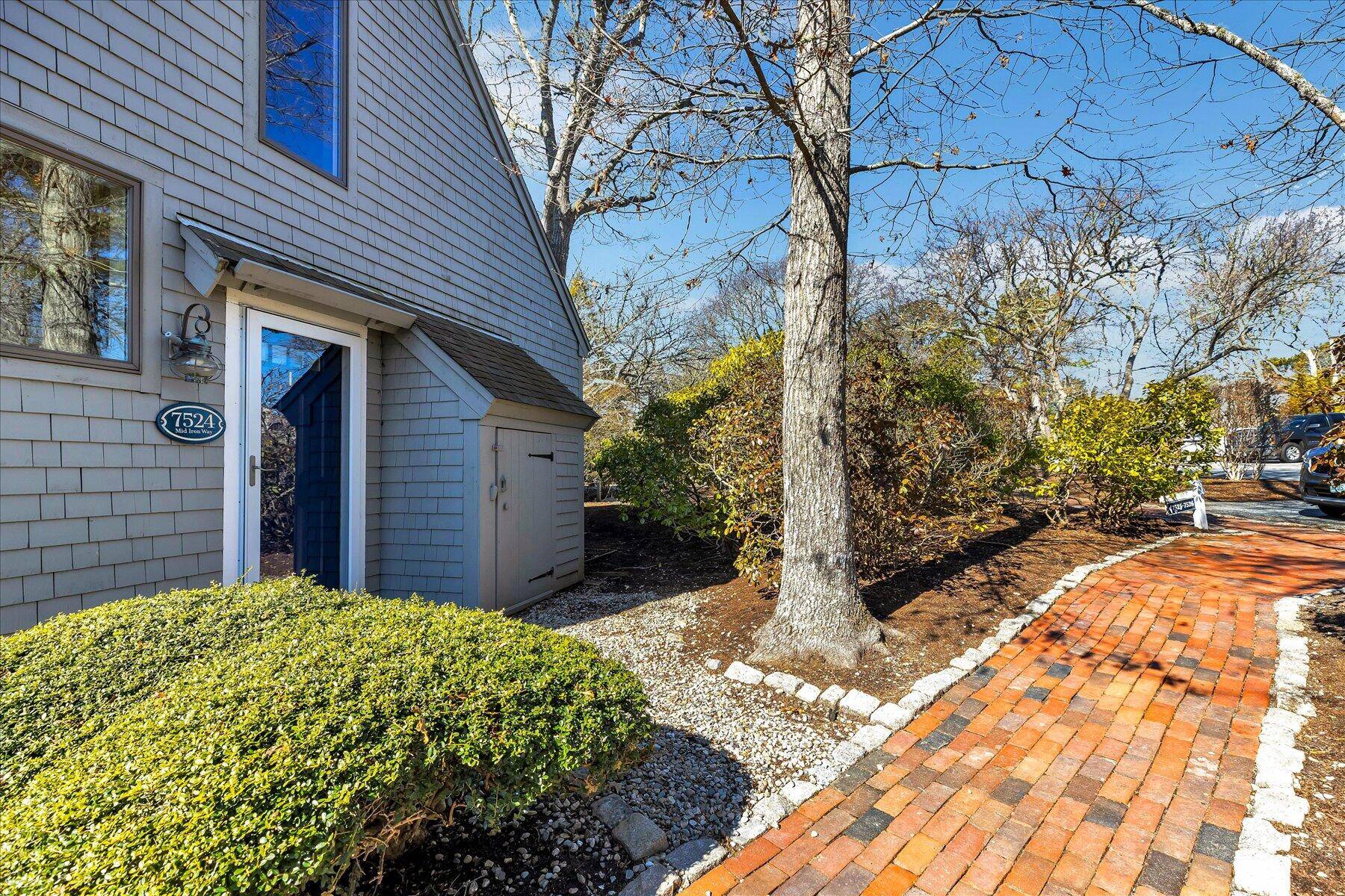 Mashpee, MA 02649,68 Mid-Iron Way #7524