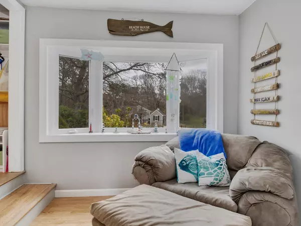 Yarmouth Port, MA 02675,1 Lucerne Drive
