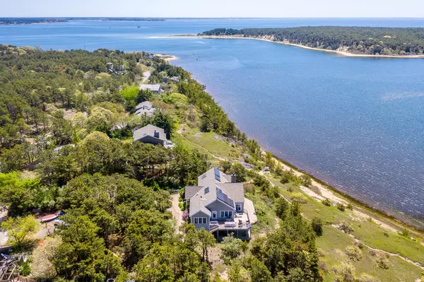 Wellfleet, MA 02667,1035 Chequessett Neck Road