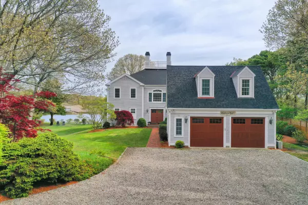 Hyannis, MA 02601,20 Stanley Place