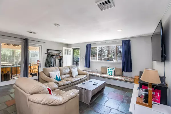 East Falmouth, MA 02536,16 Edgewood Drive