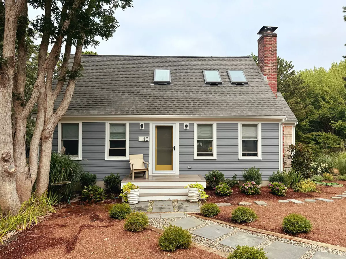 Provincetown, MA 02657,42 Bayberry Avenue