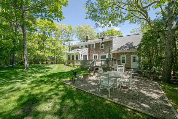 Hyannis, MA 02601,37 Square Rigger Lane