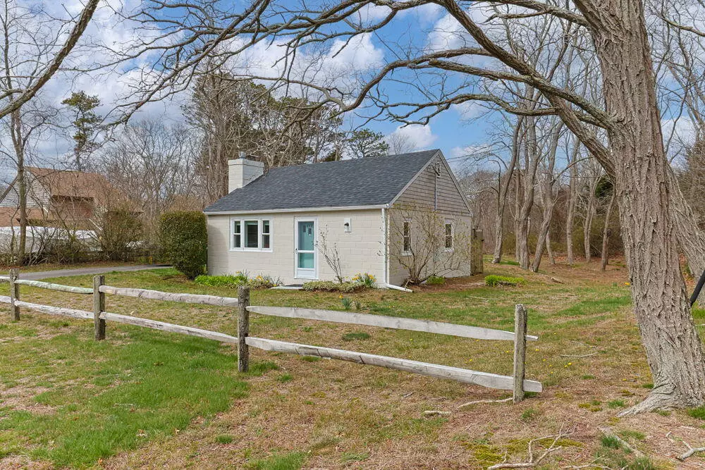 Wellfleet, MA 02667,499 State Highway, Route 6