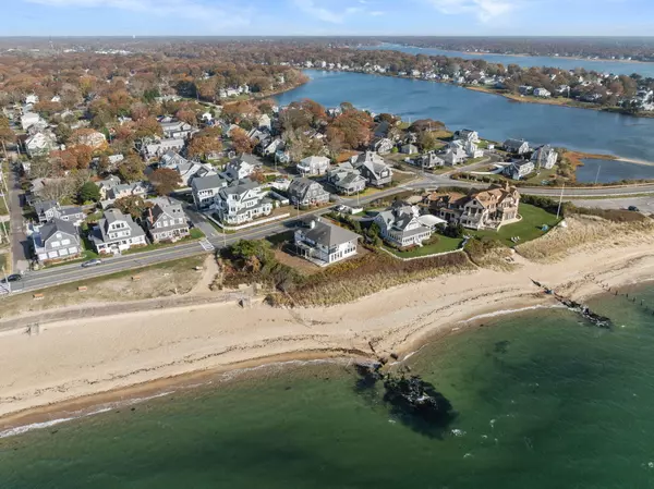 Falmouth, MA 02540,200 Grand Avenue