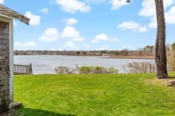 6 Chilton Road, West Yarmouth, MA 02673