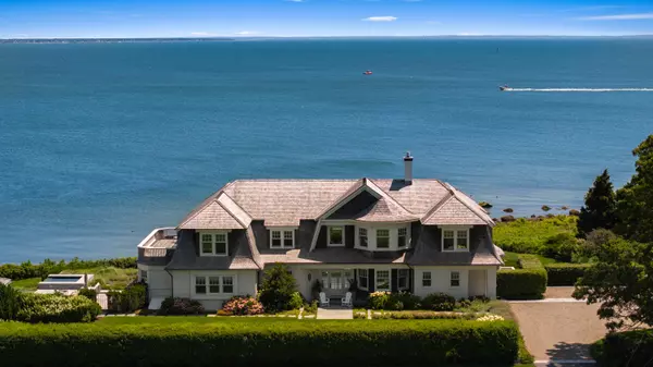 1 Mattarest Lane, Dartmouth, MA 02748
