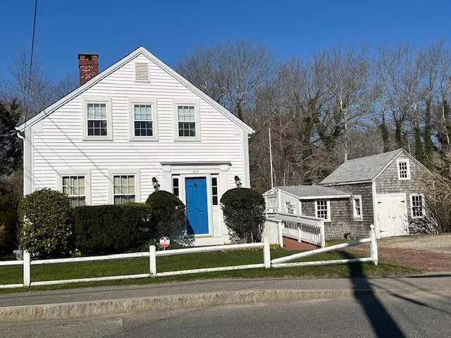 Chatham, MA 02633,213 Main Street