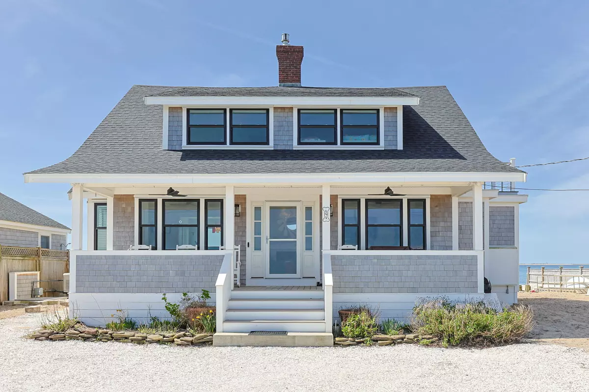 North Truro, MA 02652,494 Shore Road