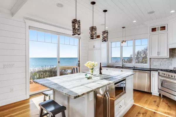 Eastham, MA 02642,15 West Road