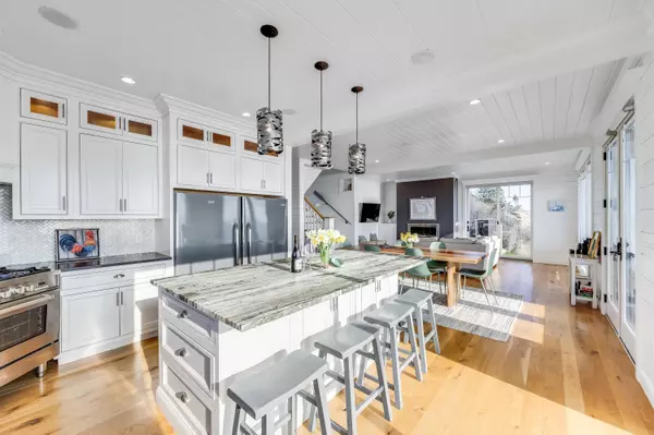 Eastham, MA 02642,15 West Road