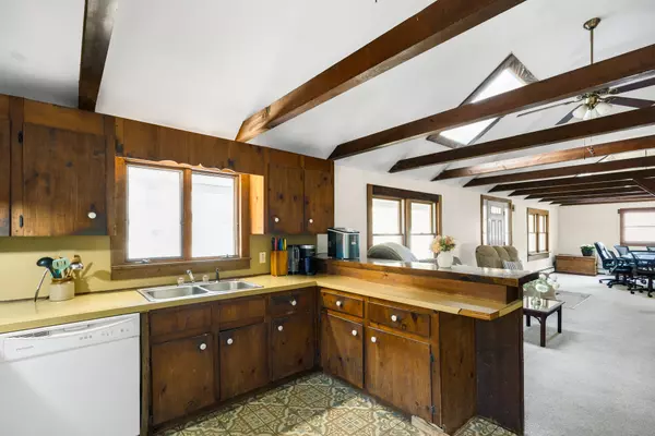 Centerville, MA 02632,62 Monomoy Circle