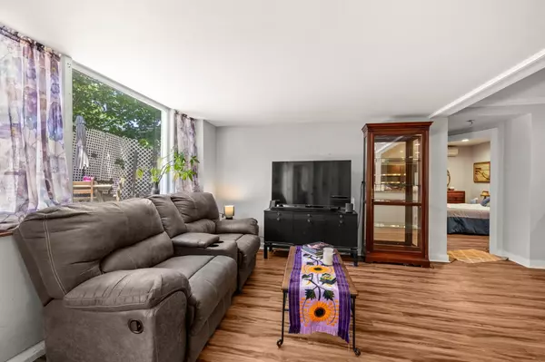 Provincetown, MA 02657,54 Bradford Street #U1-3 U1-4