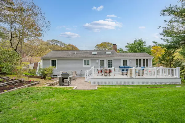 Centerville, MA 02632,359 Lake Elizabeth Drive