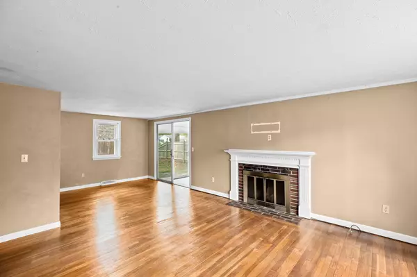 South Yarmouth, MA 02664,62 Raymond Avenue