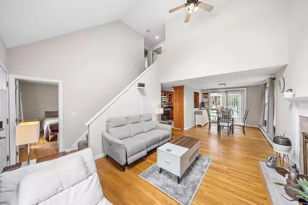 South Dennis, MA 02660,239 Upper County Road
