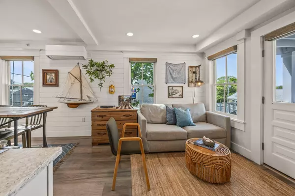 Provincetown, MA 02657,58 Bradford Street #U5