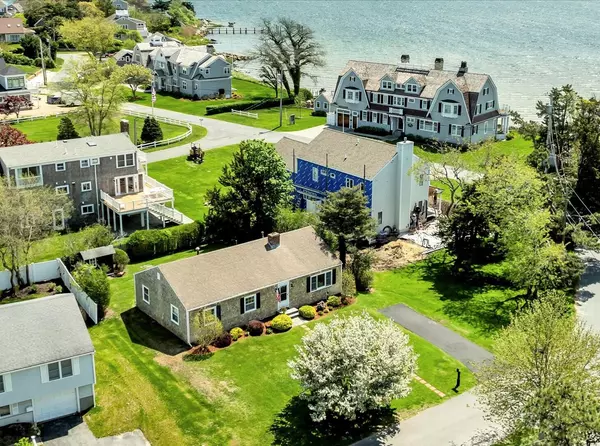 Hyannis, MA 02601,96 Ripple Cove Road