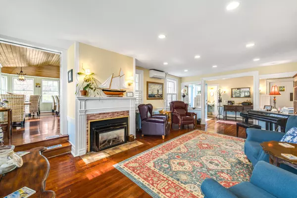 Brewster, MA 02631,1861 Main Street
