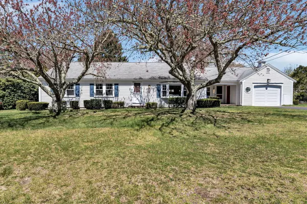 44 Windjammer Lane, South Yarmouth, MA 02664