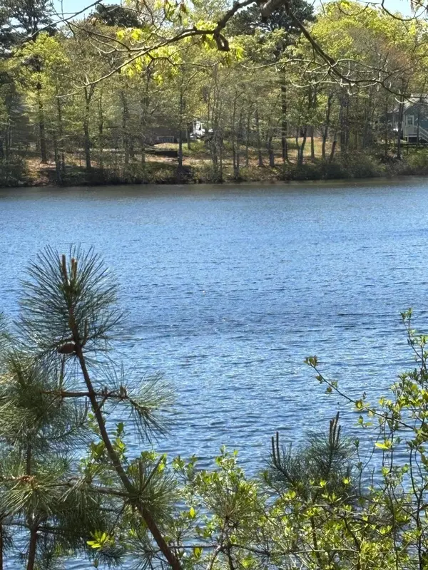 83 Partridge Valley Road, West Yarmouth, MA 02673