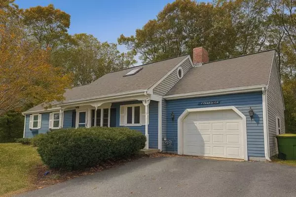 37 Old Salem Way, Osterville, MA 02655