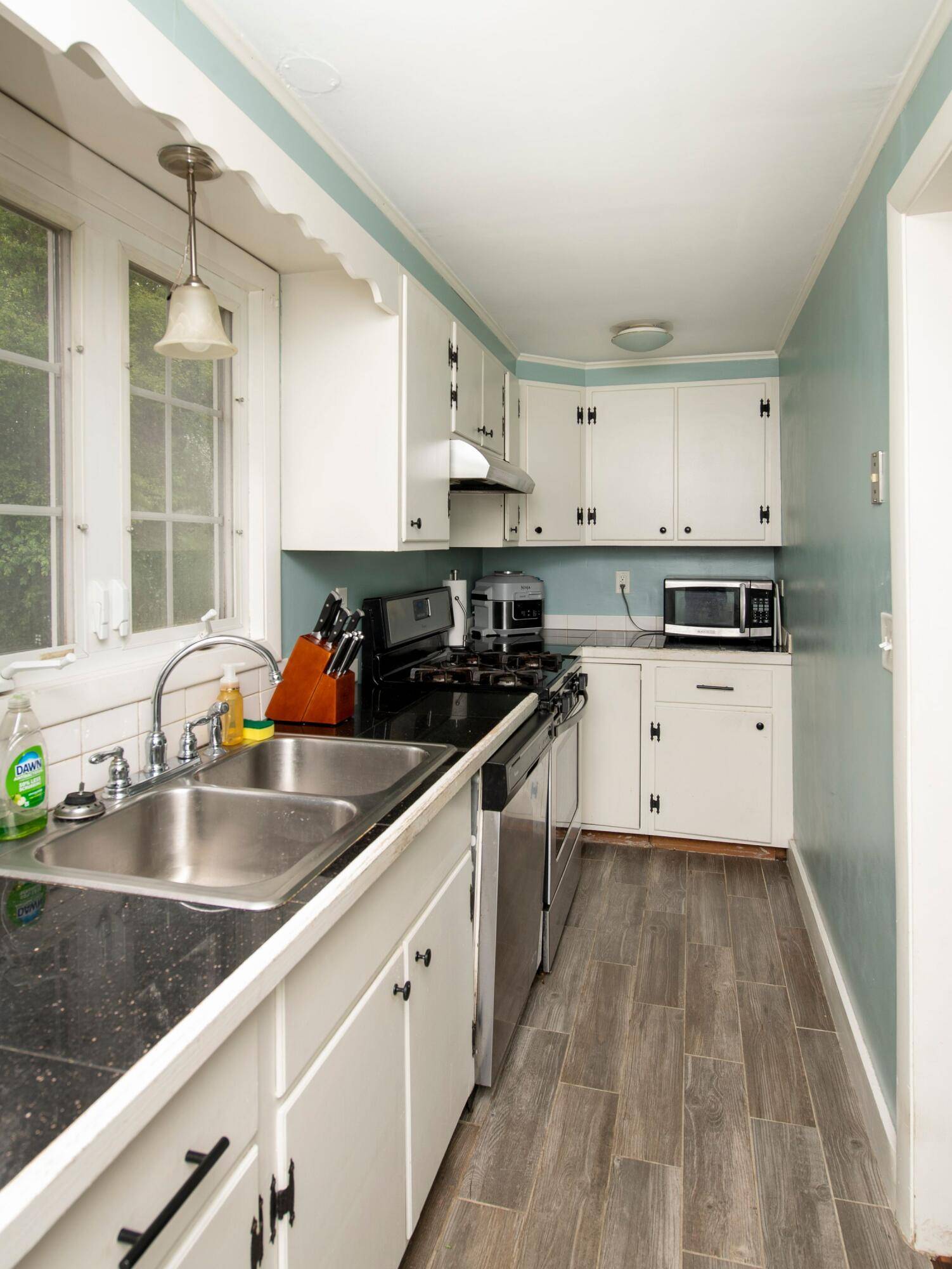 Mattapoisett, MA 02739,93 Fairven Road