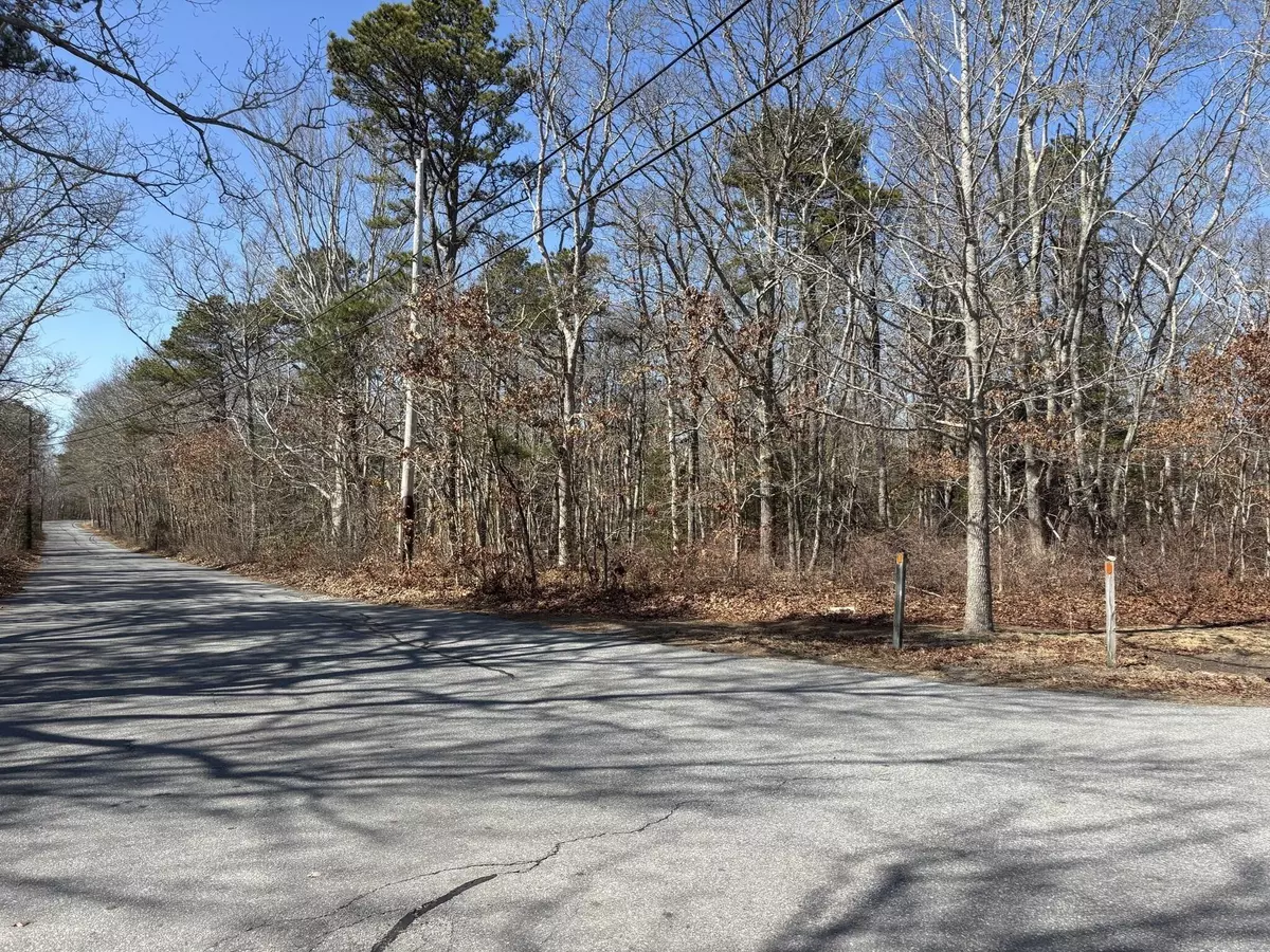 Sandwich, MA 02563,39 John Ewer Road