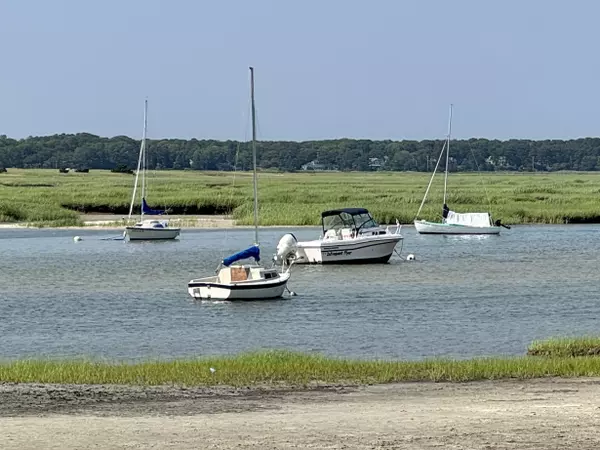 Eastham, MA 02642,20 Beach Road